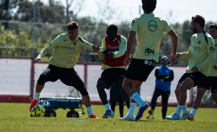 Maffeo, Kumbulla y Asano empiezan la semana de trabajo con el grupo