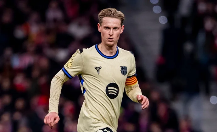 De Jong encara la última semana de su recuperación y apunta al derbi