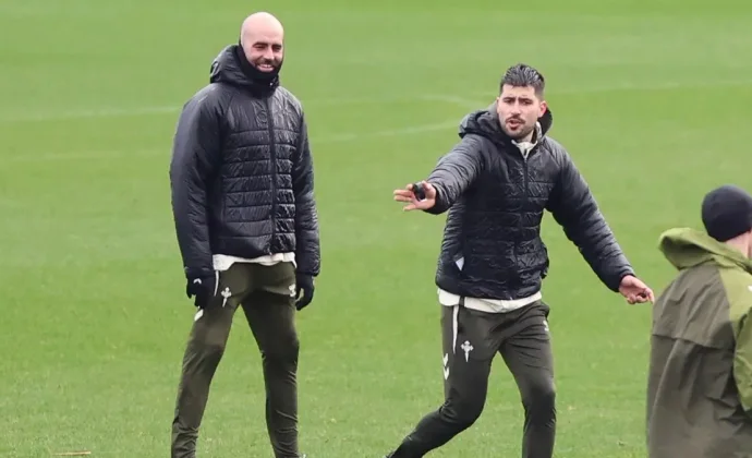 Moriba sigue quemando etapas parcialmente con el grupo