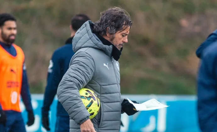 El Alavés avanza sin Benavídez y pendiente de los internacionales