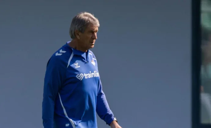 Pellegrini recupera a los internacionales menos Bakambu, mientras Natan sigue con permiso