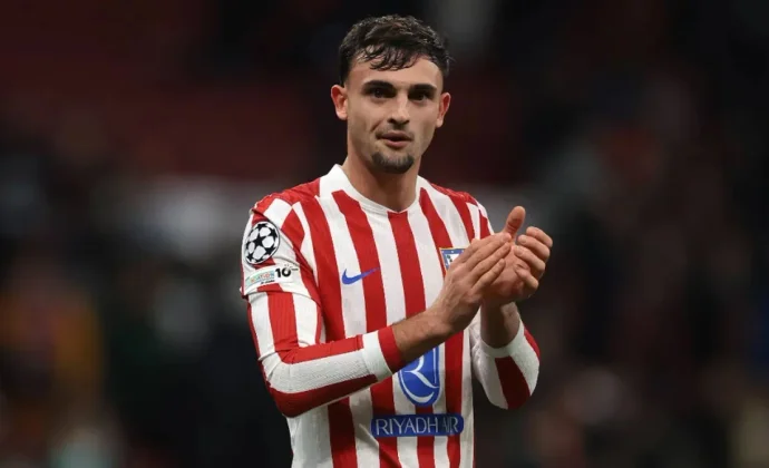 Marca pone en duda la presencia de Pubill en la ida de Champions