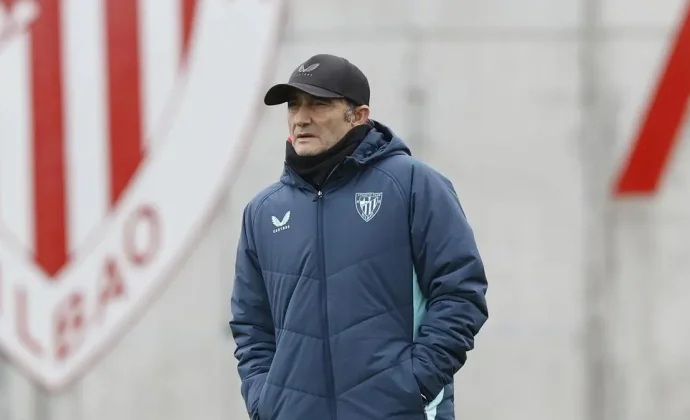 Valverde prescinde de Selton Sánchez en la sesión del viernes y Nico Serrano vuelve al grupo