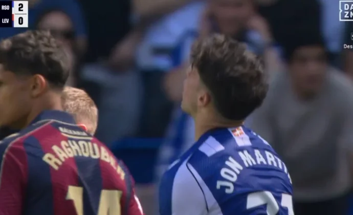 Jon Martín ve su quinta tarjeta amarilla y se pierde la visita del Alavés