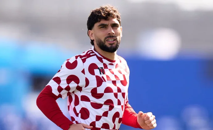 Maupay, primer señalado en el nuevo Sevilla de Luis García Plaza