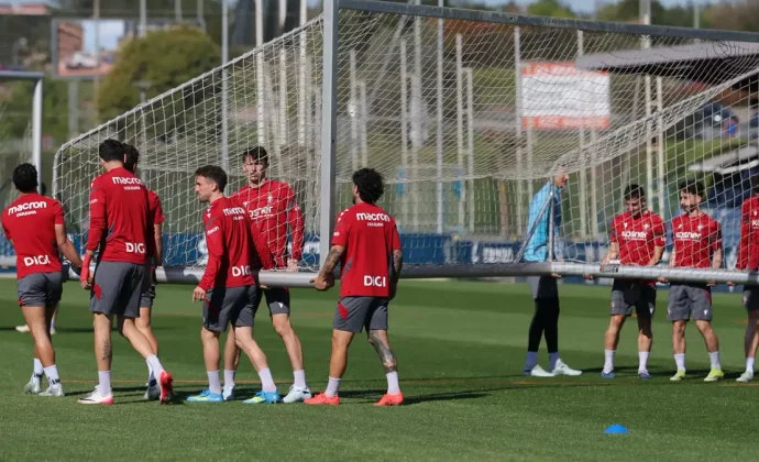 Iker Benito sigue integrado parcialmente con el grupo y Lisci tiene la enfermería vacía