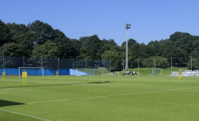 El Real Oviedo descansa este lunes con seis jugadores en la enfermería