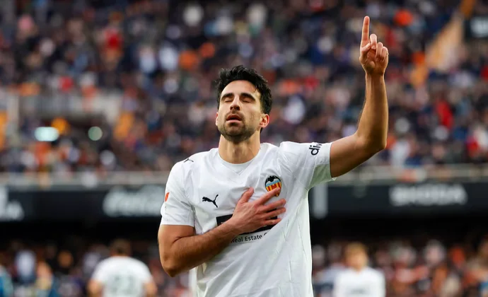 Cömert recibe tratamiento por un golpe leve