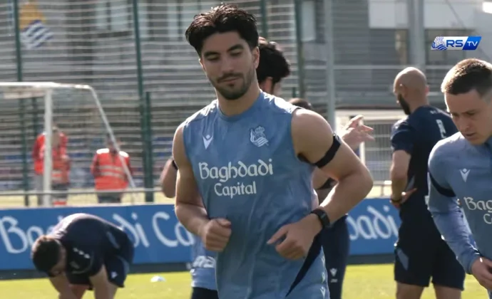 Guedes y Carlos Soler se incorporan al grupo tras la gestión de cargas