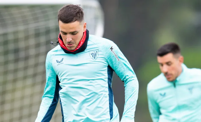 Gorosabel hace parte de la sesión y se retira al margen con molestias