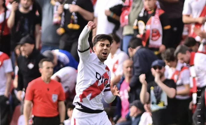 Conference League: Rayo 3-0 AEK. Estadísticas y ficha técnica