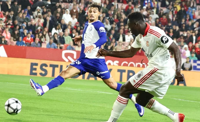 El Sevilla convierte en final lo que le estorbaba al Atleti