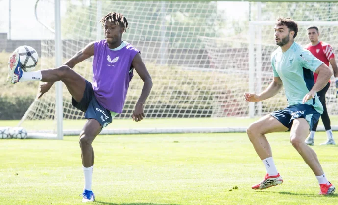 El Athletic regresa a Lezama con la única baja de Beñat Prados