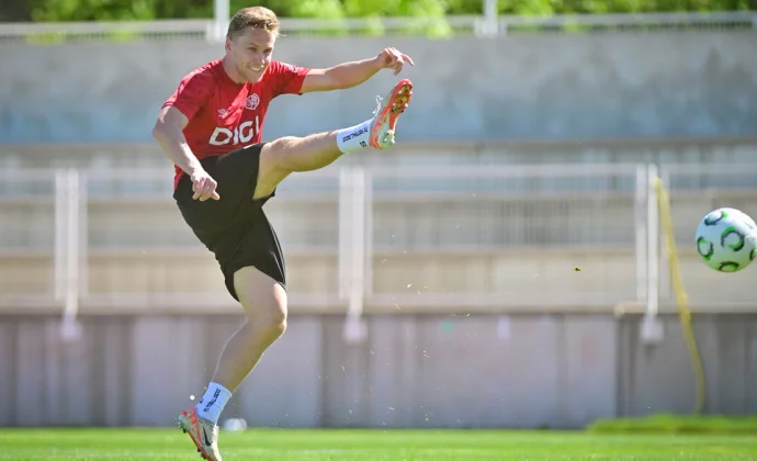 El Rayo retoma los entrenamientos pendientes de Fran Pérez y Batalla