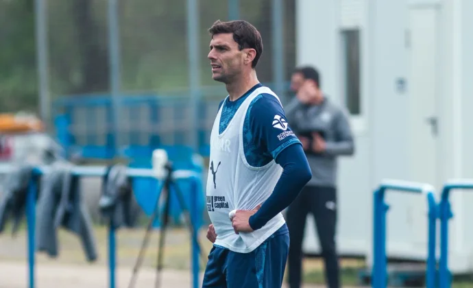 Lucas Boyé empieza la semana con el grupo