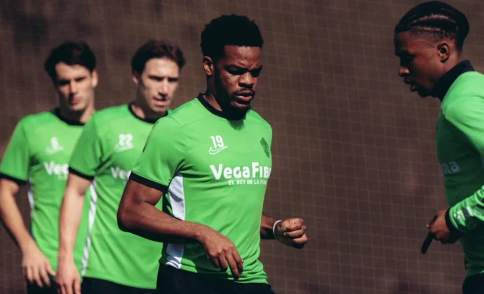 Diangana vuelve al grupo y Aguado sigue al margen