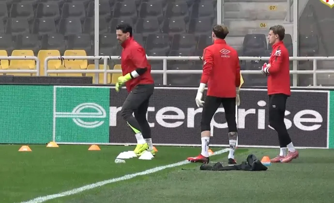 Batalla se ejercita con normalidad en Atenas