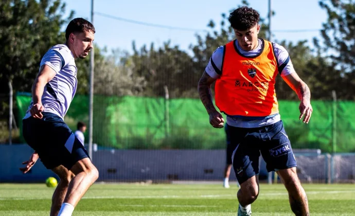 Pablo Martínez y Etta Eyong reciben tratamiento y Brugui hace parte de la sesión