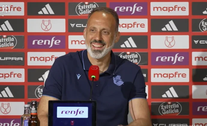 Matarazzo explica cómo llega el equipo y habla de Kubo, Aramburu, Oyarzabal, Gorrotxategi, la portería y Yangel