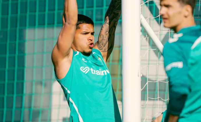 El Betis sigue lamiéndose las heridas con solo dos bajas