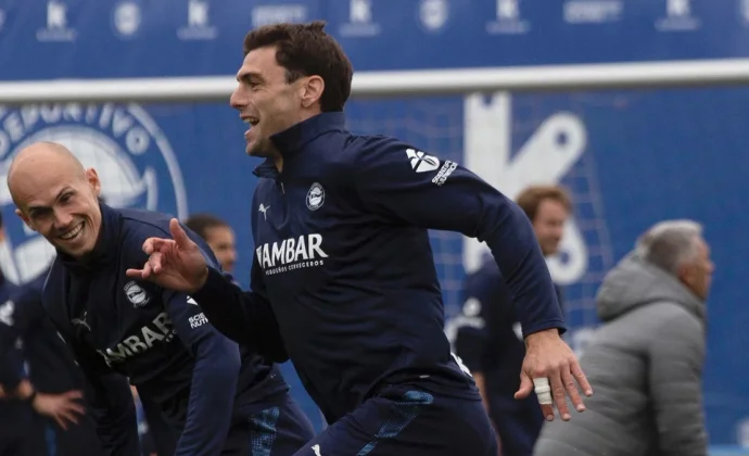 Boyé completa otro entrenamiento y apunta al once titular