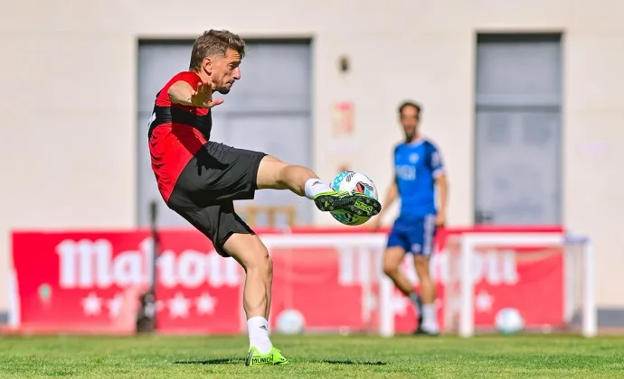 El Rayo vuelve al trabajo pendiente de la evolución de Luiz Felipe y Álvaro García