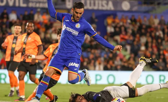 COPE da más detalles de la operación de Juanmi y su tiempo de baja