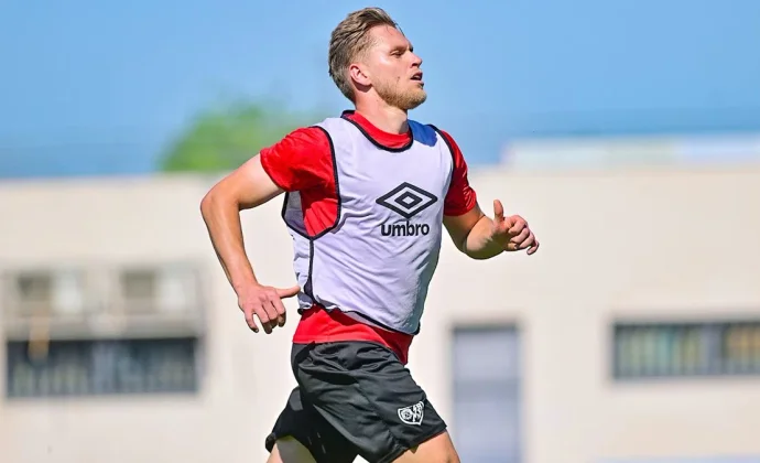 El Rayo se ejercita sin Batalla, Álvaro García, Luiz Felipe ni Nteka, con Fran Pérez parcialmente