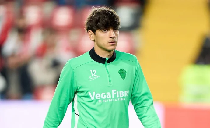 Sarabia confirma que Gonzalo Villar seguirá en el once