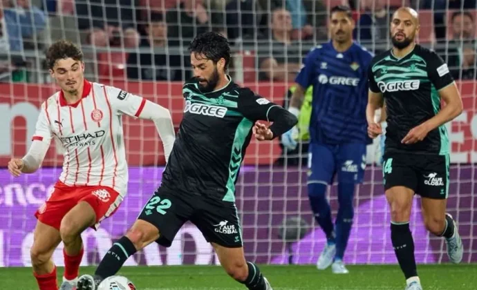 Isco: 22 minutos para recuperar la magia del 22