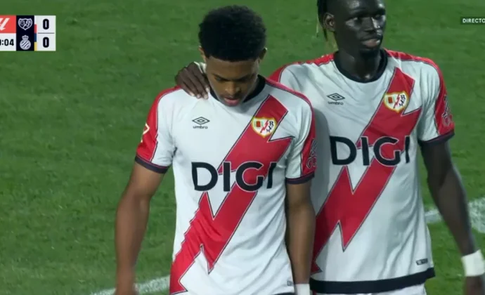 Vertrouwd no pudo aguantar el ritmo y pidió el cambio por calambres