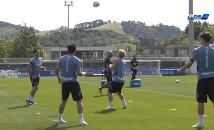 Sin rastro de Guedes, Herrera y Aritz en la sesión de este viernes en Zubieta