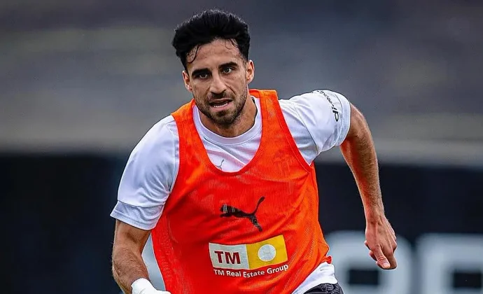 Cömert vuelve al grupo, Agirrezabala hace portería y Rioja gestiona las cargas