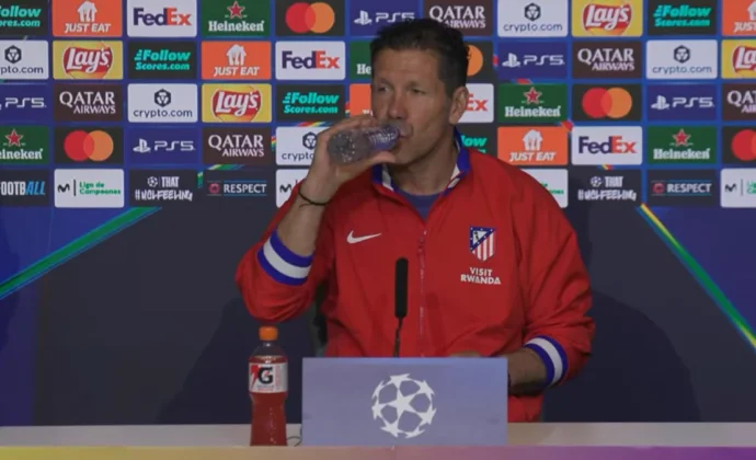 Simeone habla de Sorloth, Lookman, Alvarez, su momento personal y el Arsenal