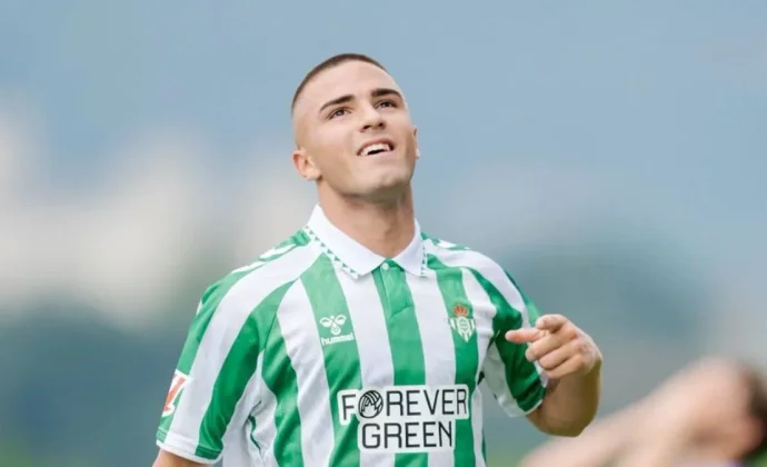 Pablo García baja al filial para ayudar en su lucha por la permanencia