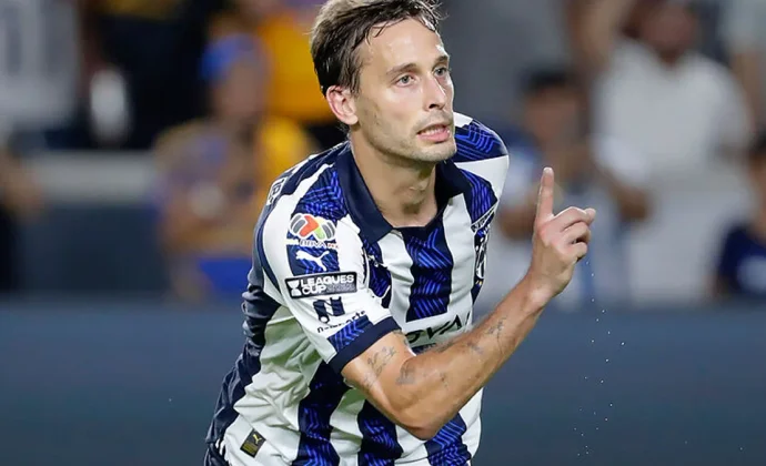 El Racing de Santander alcanza un preacuerdo con Sergio Canales