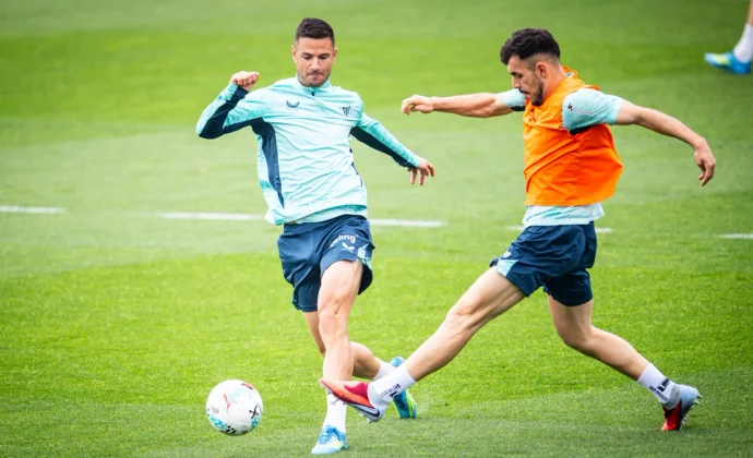 Beñat Prados vuelve al grupo y la enfermería se vacía