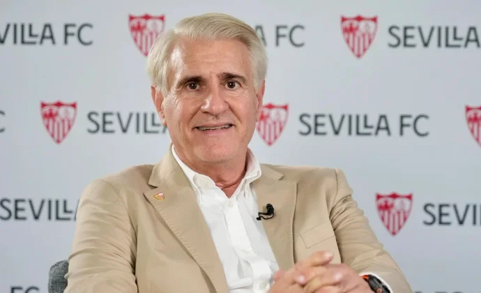 Antonio Cordón no seguirá como director deportivo del Sevilla