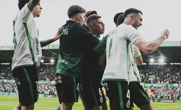 ¡El Racing de Santander sube a Primera División!
