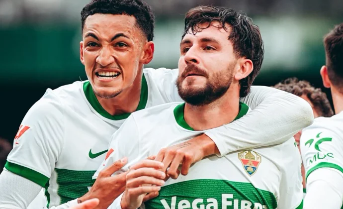 El Elche se pide una cita con el destino