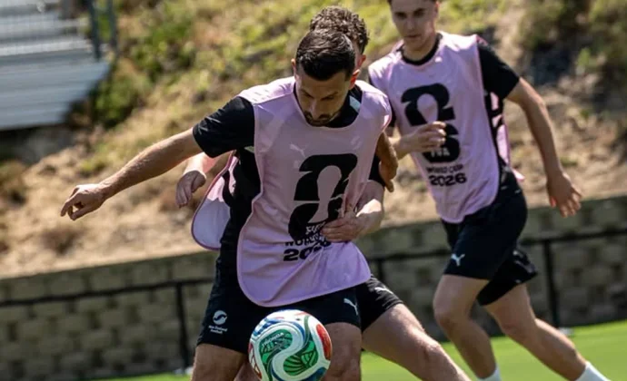 Garbett se pierde la sesión previa al debut de Nueva Zelanda por molestias
