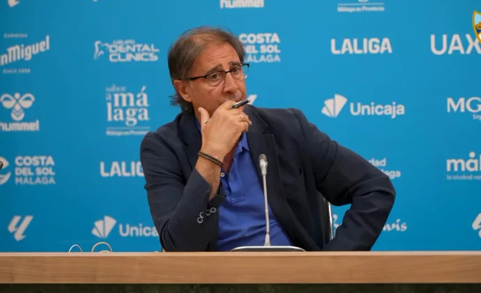 Loren repasa la actualidad del mercado del Málaga y habla de Galilea, Jauregi, Dotor, Murillo, Pastor y Calero