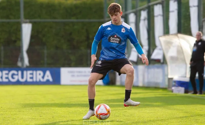 Acuerdo entre Deportivo y Huesca por la cesión de Diego Gómez