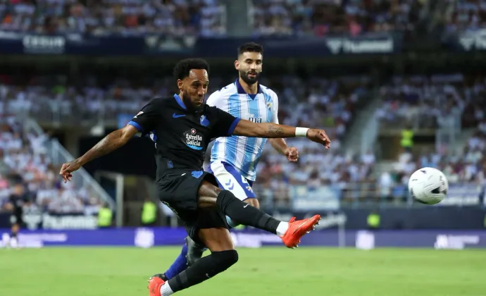 Aubameyang rompe la maldición que condenó a Haller y Rondón