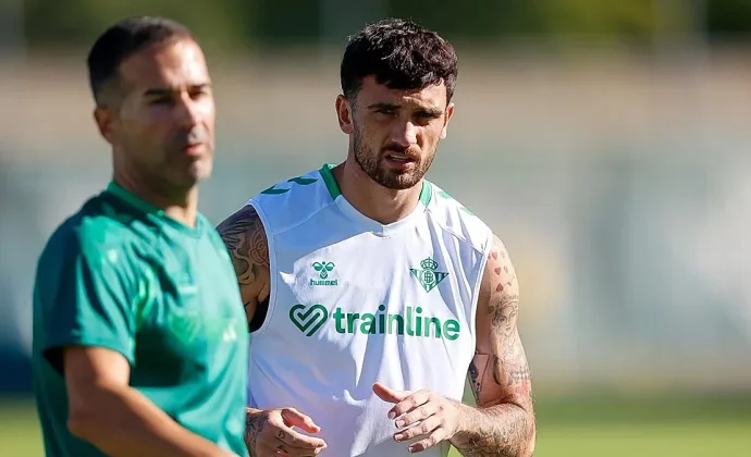 ABC de Sevilla también ve a Parrott como titular contra el Levante