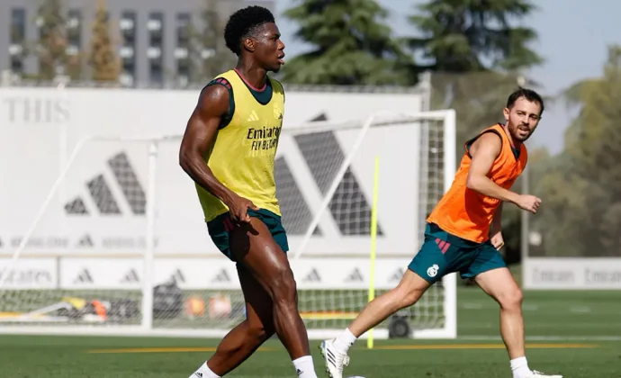Tchouaméni, Endrick y Thiago Pitarch hacen parte de la sesión con el grupo