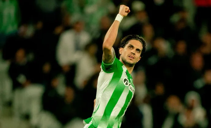 El Betis emprende su revolución