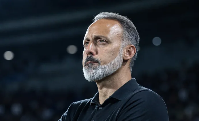 Matarazzo rotará en Mestalla con varios futbolistas descansados