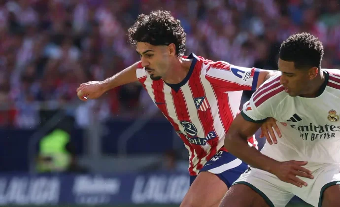 Johnny Cardoso se abre paso en la medular