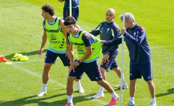 Antañón ya realiza trabajo parcial con el grupo